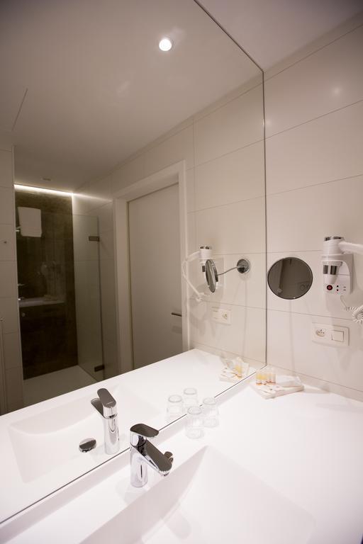 Albion Hotel Ieper Quarto foto